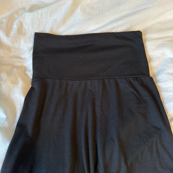 Black Maxi Skirt Size S - Picture 2 of 3